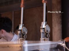 -Metal hands·铁手咖啡