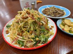 -东北风味思缘食府(对湖路店)