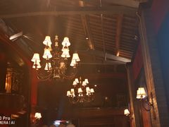 -铜锣湾·有麝自然香(重庆新天地店)