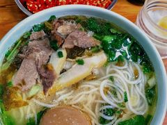 清汤全家福-全家福米线