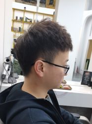 -卓梵美发·精品Salon
