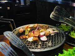 坛子大块肉-原始泥炉烤肉(总店)