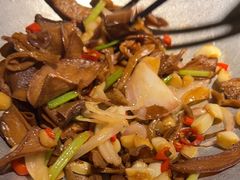 -卢大鲜鱼头捞饭(美利广场店)