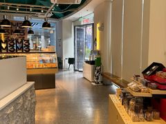 -麦山伴茶(中骏世界城店)