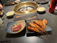 -铭牛烧肉·和牛海鲜自助(高新月牙湖店)