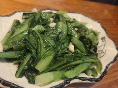 -梁姐啤酒鱼(兴坪古镇店)