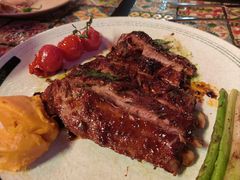 -BROWNSTONE布朗石西班牙餐厅(富城店)