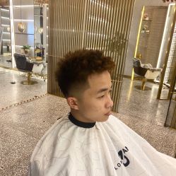 点击看大图 -3AM·S HAIR SALON烫发染发接发