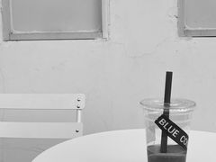 -Blue Concept Cafe&Farm·關於藍