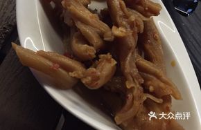 Braised Boneless Duck Feet