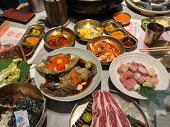 -草家酱蟹炭火烤肉店(珲春南路一店)