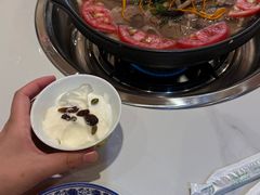 -乡土特色.冷锅鱼.牦牛肉汤锅