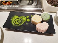 -海底捞火锅(中商百货夜宵主题店)