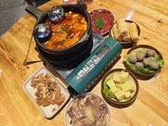 -黔二妞地摊火锅(龙华清湖店)
