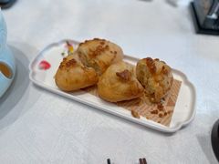 -景月阁空中食府(希尔顿酒店)