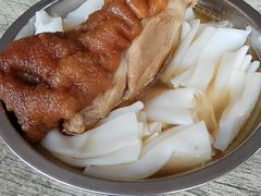 -电厂猪脚粉快餐店