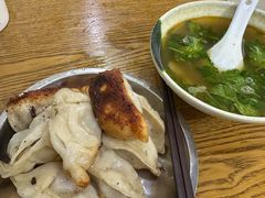 -黄阿姨锅贴大王(万航渡路店)