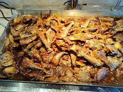 -南郊宾馆·风味自助餐厅·山东十六地市特色菜