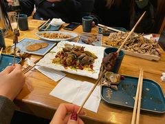 -小俩口烧烤东北菜(双井店)