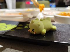 -海底捞火锅(新松江路生日主题店)