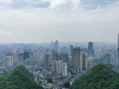 -黔灵山公园