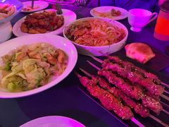 -伊带伊路新疆美食府(呼家楼店)