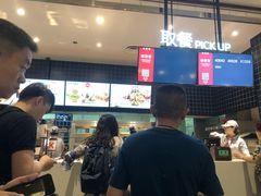 -肯德基(虹桥机场T2北指廊精选外卖点店)