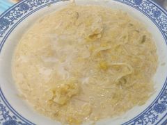 -雪乡人家东北菜·铁锅炖一切(高斯路店)