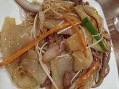 牛肉炒陈村粉-正德顺順德雙皮奶(中信店)