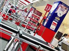 -家乐福(四元桥购物中心店)