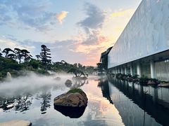 -罗红摄影艺术馆