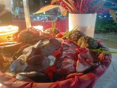 -亚龙湾希尔顿自助餐厅·海鲜·烧烤·沙滩BBQ·现场乐队