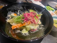 -山川小町·极番烧肉(新地假日广场店)