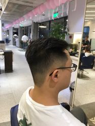 -PE SALON