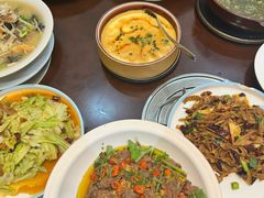 -湘聚南县土菜馆(龙山二路店)