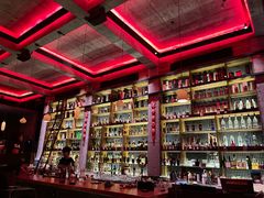 -饮湖威士忌鸡尾酒吧