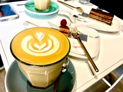 -UNI UNI(环亚凯瑟琳店)