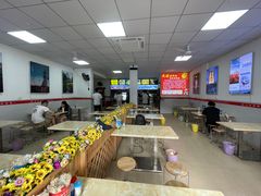 大堂-凤张螺蛳粉·爽口粉(跃进路总店)