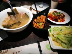 -舌尖上的食缘花园主题餐厅