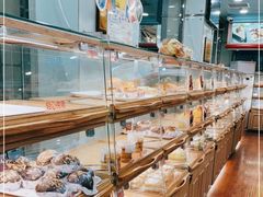 面包甜点陈列柜-新侨三宝乐面包店(崇文门店)