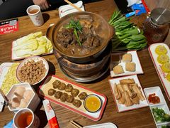 -阿润打边炉·鲜切鸡煲(华漕店)