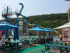 -平湖九龙山乐满地水上乐园