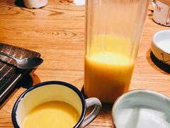 鲜榨玉米汁-70后饭吧(府河街店)