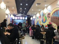 大堂-螺小胖柳州螺蛳粉(钟楼总店)