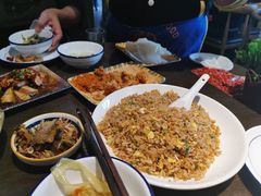 海鲜蟹子炒饭-土著渔匠·养生蝴蝶鱼(香樟路店)