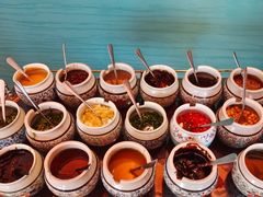 -泓炙颐凤鲜海鲜火锅料理(桐乡店)