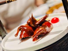 玻璃脆皮乳鸽皇-新雅(丰盛里店)