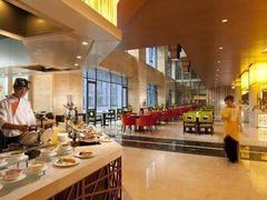 自助取餐区-东西风牛排馆周末烧烤自助(首都机场希尔顿店)