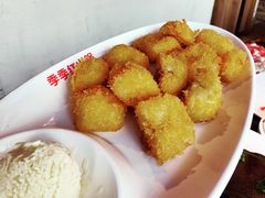 冰淇淋炸香蕉-季季红火锅(动壹店)