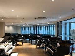 -柏斯音乐艺术中心·钢琴·吉他(上音店)